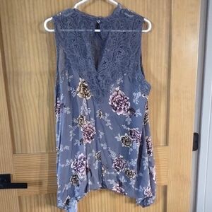 Torrid Gray Floral Lace Sleeveless Blouse
